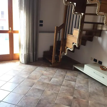 Il Poggio Agrisport مزرعة للإقامة Poirino